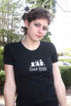 Tshirt_Women_Black_DeathRocks.jpg (356834 bytes)